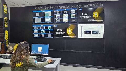 C&acirc;meras n&atilde;o multam, mas j&aacute; s&atilde;o aliadas contra roubo e clonagem de ve&iacute;culos