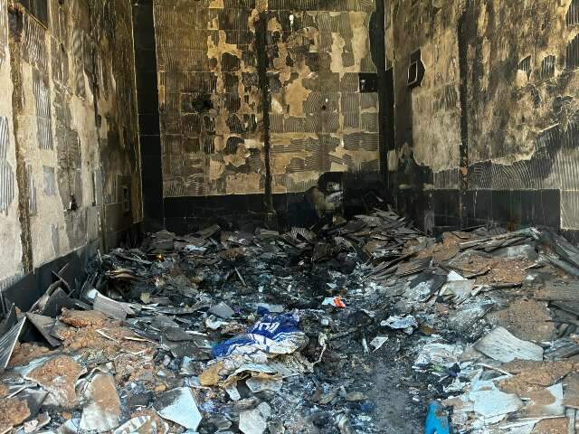 Corpo carbonizado &eacute; encontrado em posto de gasolina abandonado no Centro 