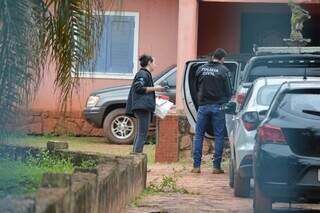 Pol&iacute;cia entrega inqu&eacute;rito acusando m&eacute;dico de feminic&iacute;dio e outros 4 crimes
