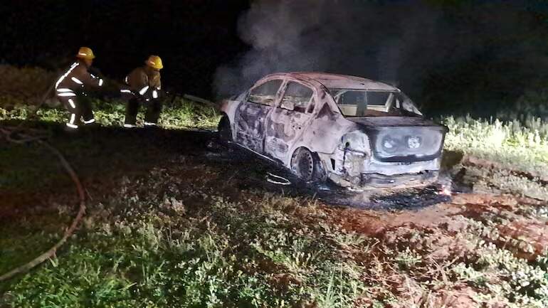 Image for Polícia paraguaia prende 2 envolvidos em roubo milionário de celulares
