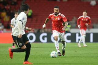 Inter empata com Atlético-MG e chega a 8 jogos sem vencer no Brasileirão Inter empata com Atlético-MG e chega a 8 jogos sem vencer no Brasileirão