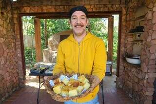Brunch rústico tem pão artesanal e chácara colonial a 12 km do Centro Brunch rústico tem pão artesanal e chácara colonial a 12 km do Centro