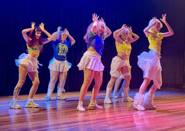 K-pop abra&ccedil;a da gravidez &agrave; inf&acirc;ncia e vira at&eacute; aliado na sa&uacute;de mental