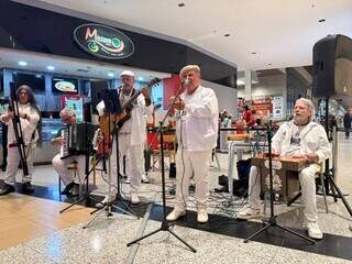 Do vinil ao shopping, Grupo Acaba mostra sua história à nova geração Do vinil ao shopping, Grupo Acaba mostra sua história à nova geração
