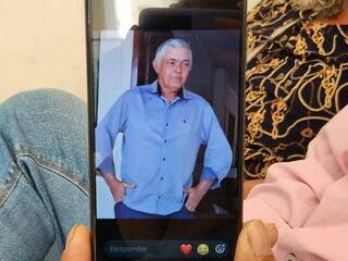 Fam&iacute;lias entregam DNA na esperan&ccedil;a de identificar corpos sem nome