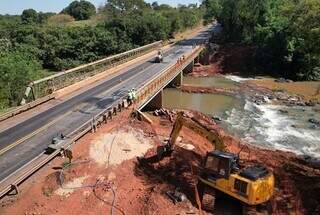 Way-112 alarga duas pontes da BR-158 para ampliar segurança Way-112 alarga duas pontes da BR-158 para ampliar segurança