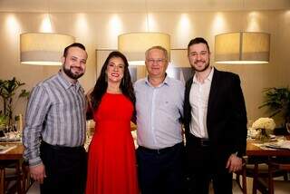 Doença de Lito Sousa levou Hermes em 4 meses; filho lembra dor: "Só podia rezar" Doença de Lito Sousa levou Hermes em 4 meses; filho lembra dor: "Só podia rezar"