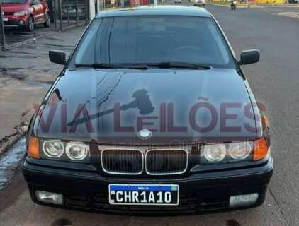 Carro de colecionador entra em leil&atilde;o do TJ com lance a partir de R$ 30 mil