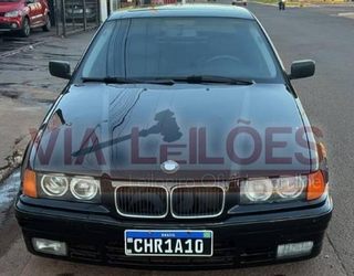 Carro de colecionador entra em leilão do TJ com lance a partir de R$ 30 mil Carro de colecionador entra em leilão do TJ com lance a partir de R$ 30 mil
