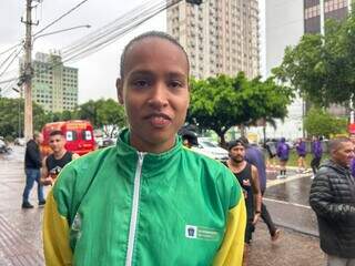 Campeões da Corrida do Facho têm atleta-guia de paralímpico e bombeira Campeões da Corrida do Facho têm atleta-guia de paralímpico e bombeira