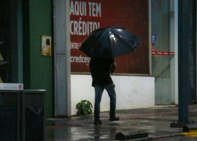 Em 48 horas, Campo Grande recebe 60% da chuva esperada para agosto