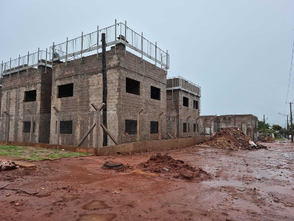 Projeto de aluguel social ganha 17 mil m&sup2;, mas obras seguem sem prazo