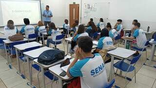 Senai oferece cursos técnicos de graça e bolsa de R$ 300; inscreva-se Senai oferece cursos técnicos de graça e bolsa de R$ 300; inscreva-se