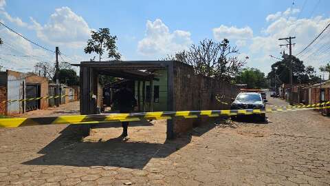 Homem &eacute; baleado pela PM ap&oacute;s invadir casa de idosos no Coronel Antonino
