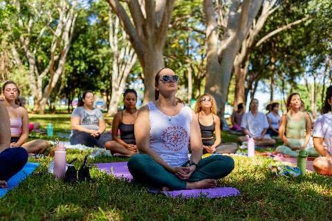 Aul&atilde;o gratuito de yoga ao ar livre ser&aacute; atra&ccedil;&atilde;o no Parque das Na&ccedil;&otilde;es