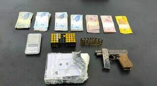 Suspeito de invadir casa e matar rapaz na frente da família é preso com pistola Suspeito de invadir casa e matar rapaz na frente da família é preso com pistola