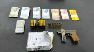 C&acirc;mera registra trio fugindo e gritando "&Eacute; o 15" ap&oacute;s execu&ccedil;&atilde;o de homem