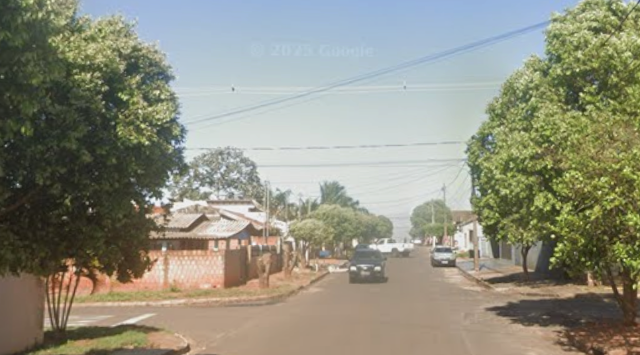 Motociclista morre ap&oacute;s ser atingida por caminh&atilde;o em cruzamento
