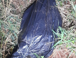 Morte de homem encontrado em lona pode ter liga&ccedil;&atilde;o com tr&aacute;fico