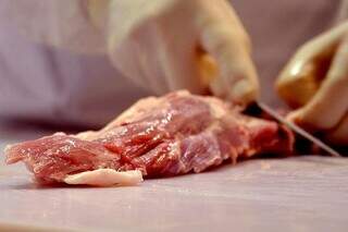 Exportações de carne aumentam 47,9% em MS Exportações de carne aumentam 47,9% em MS