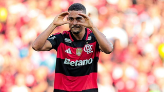 Samuel Lino faz 2 gols, Flamengo bate Botafogo e encosta no Palmeiras Samuel Lino faz 2 gols, Flamengo bate Botafogo e encosta no Palmeiras