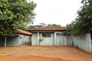 Após homicídio, moradores relatam medo e abandono em antigo posto da Moreninha Após homicídio, moradores relatam medo e abandono em antigo posto da Moreninha