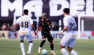 Clássicos paulista e carioca marcam rodada de seis jogos no Brasileirão Clássicos paulista e carioca marcam rodada de seis jogos no Brasileirão