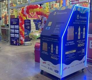 Óleo que iria para o ralo vira combustível após reciclagem Óleo que iria para o ralo vira combustível após reciclagem