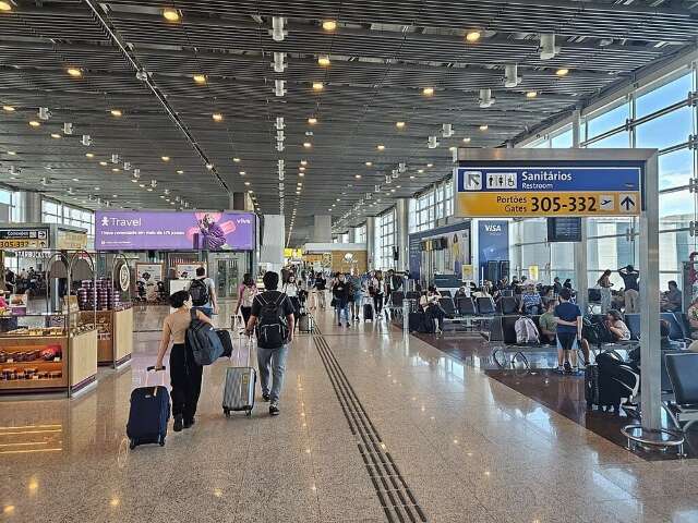 Passageira passa vergonha em revista de aeroporto e Justi&ccedil;a garante indeniza&ccedil;&atilde;o
