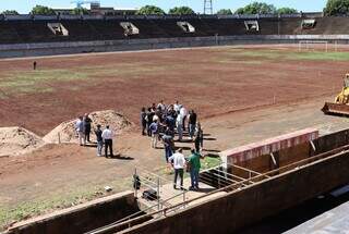 Presidente da CBF visita Morenão para acompanhar obras de revitalização Presidente da CBF visita Morenão para acompanhar obras de revitalização