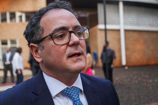 &ldquo;Esc&acirc;ndalo abala institui&ccedil;&otilde;es&rdquo;, diz Bitto sobre mensagens de Vorcaro e Moraes
