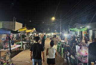 Quem mora no Caiobá agora vende, compra e faz amigos na própria feira