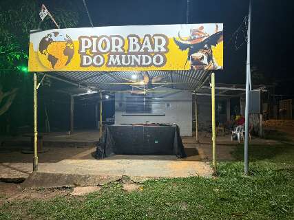 Depois de viralizar, Pior Bar do Mundo vira ponto de curiosos