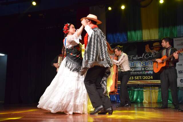 Festival de Chamam&eacute; re&uacute;ne Brasil, Paraguai e Argentina na Capital