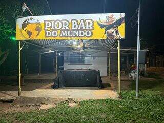 Depois de viralizar, Pior Bar do Mundo vira ponto de curiosos