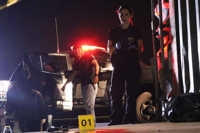 Novo protocolo detalha vest&iacute;gios e c&acirc;meras em cenas de homic&iacute;dio
