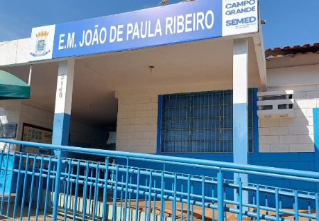Com festas e pastel, escola compra ar-condicionado para livrar alunos do calor&atilde;o