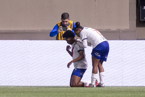 Bahia elimina Palmeiras nos p&ecirc;naltis e avan&ccedil;a &agrave; semifinal do Brasileir&atilde;o