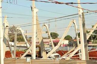 Mercado lamenta mortes e afirma que obra era executada por terceirizada Mercado lamenta mortes e afirma que obra era executada por terceirizada