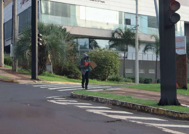 Campo Grande tem sensa&ccedil;&atilde;o t&eacute;rmica de 4&deg;C com avan&ccedil;o de frente fria