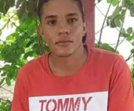 Jovem que matou homem com facada no cora&ccedil;&atilde;o &eacute; condenado a 6 anos