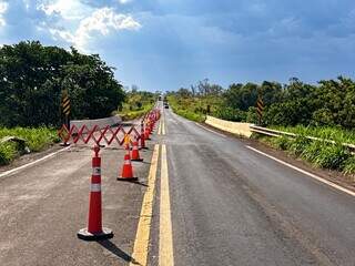 Tráfego de caminhões ficará impedido em pontes da MS-040 durante obras Tráfego de caminhões ficará impedido em pontes da MS-040 durante obras