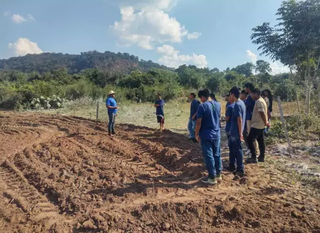 Onde rios enfraquecem, comunidades de MS trabalham para recuperar a água Onde rios enfraquecem, comunidades de MS trabalham para recuperar a água