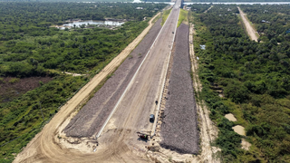 Acesso paraguaio &agrave; Ponte Bioce&acirc;nica alcan&ccedil;a 3 km de aterro hidr&aacute;ulico