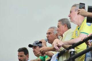 Em ato na Afonso Pena, Riedel promete mobilização para eleger Flávio Bolsonaro Em ato na Afonso Pena, Riedel promete mobilização para eleger Flávio Bolsonaro