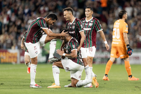 Fluminense vence Platense e fica a um passo da semifinal da Libertadores