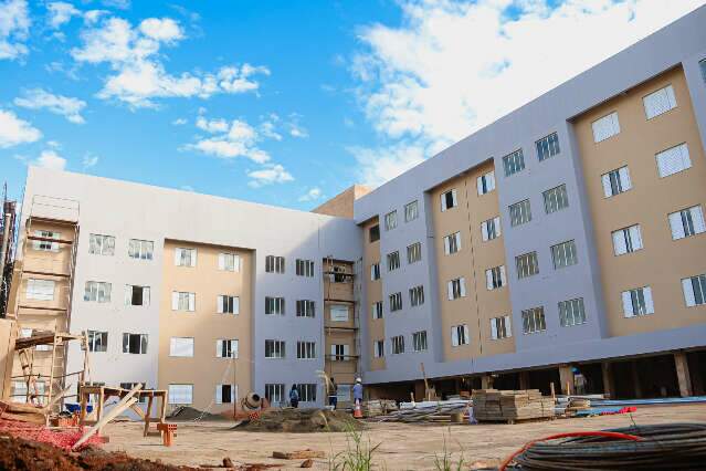 Campo Grande publishes housing lists for seniors and resettled families