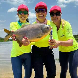 Anzol Rosa é o maior evento de pesca feminina do Brasil e acontece em Corumbá/MS Anzol Rosa é o maior evento de pesca feminina do Brasil e acontece em Corumbá/MS