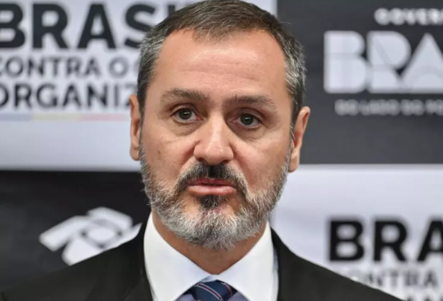 STF forma maioria para manter chefe da Pol&iacute;cia Federal afastado do cargo