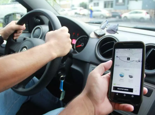 Pais poder&atilde;o acompanhar ao vivo viagens de adolescentes pela Uber